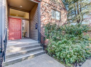 15605 SW 114th Ct UNIT 15, Tigard, OR 97224