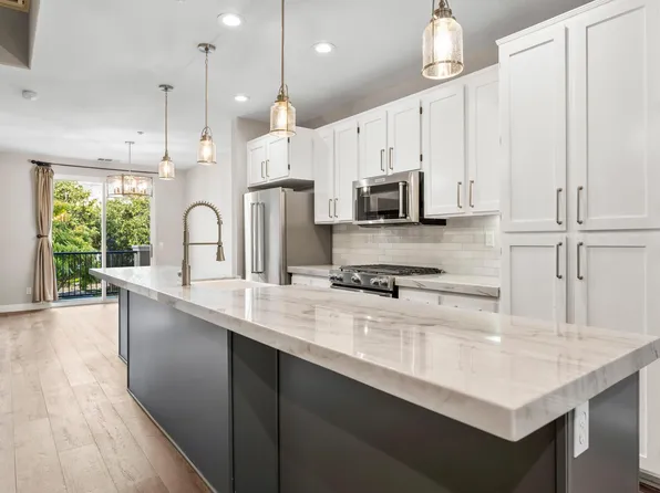 1250 Elfin Forest Rd W, San Marcos, CA 92078