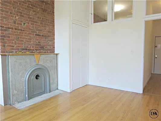 Rented by DSA Realty | media 40