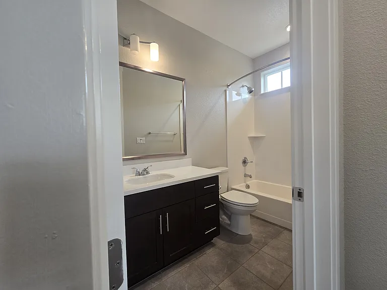 1429 Brody Bird Ln — Photo 18