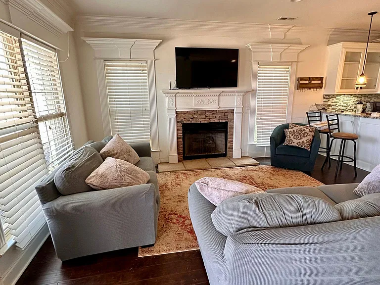 6436 Midtowne Ln NW — Photo 11