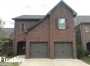 5569 Park Side Rd, Hoover, AL 35244