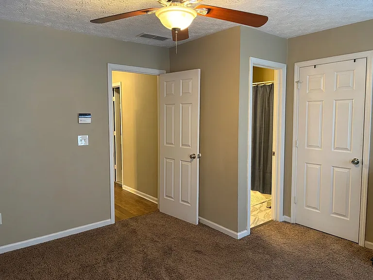 1902 Shawn Wayne Ct SE — Photo 18
