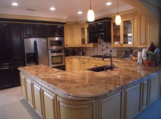6276 E Lake Dr, San Diego, CA 92119
