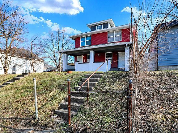 3rd image of 319 N Temple Ave