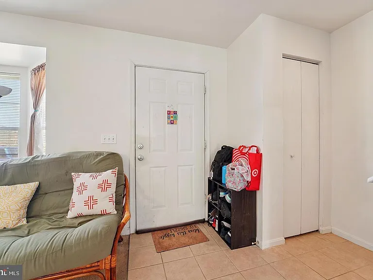 7206 Rutherford Green Cir — Photo 18