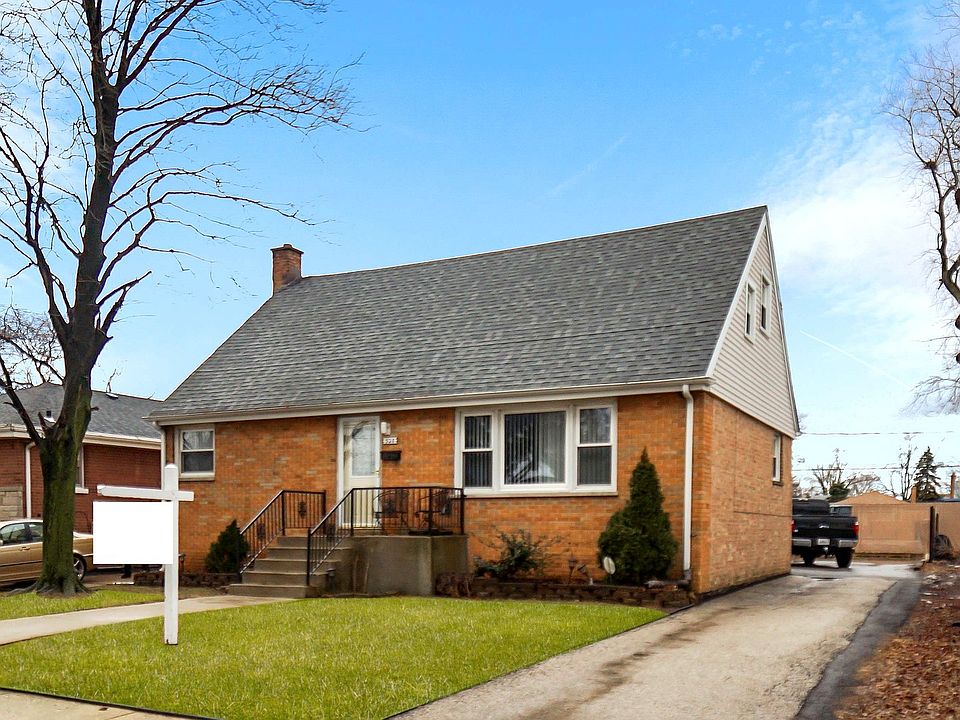 1st image of 528 Hyde Park Ave