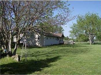 2nd image of 18876 Quebec Ln