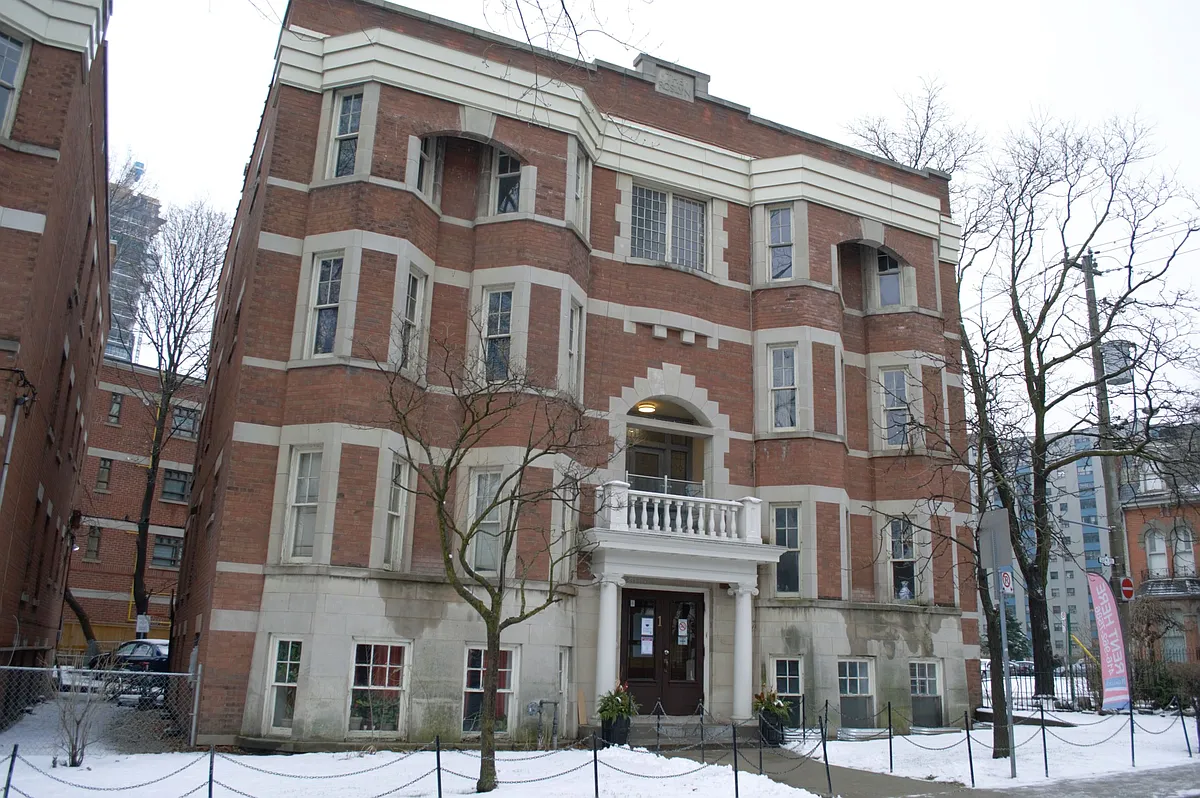 Building Photo - 1 Glen Rd