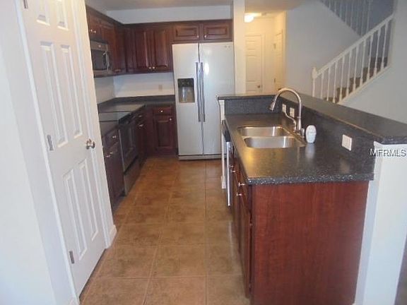 4th image of 2523 Hassonite St