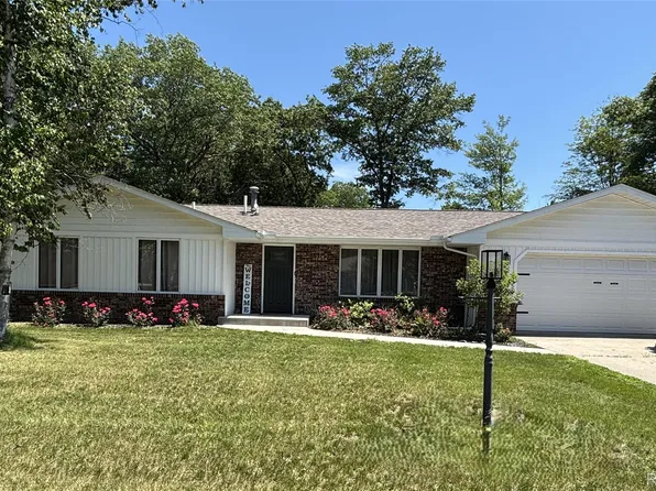 510 Janet St, East Tawas, MI 48730