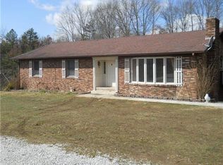 490 4425th Hwy, East Bernstadt, KY 40729