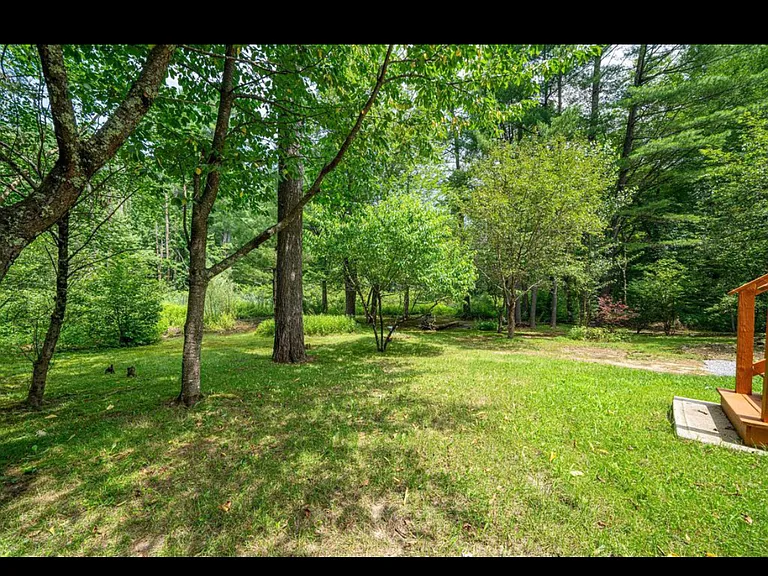 10 Cranberry Ln #A — Photo 11