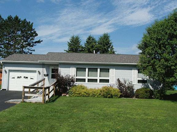 2nd image of 710 9th Ave S #S