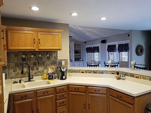 Open Kitchen to Family Room