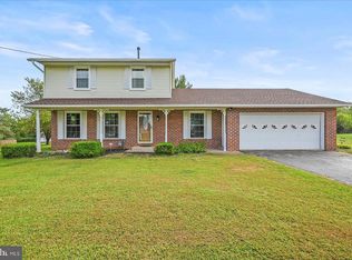 5581 Pinchtown Rd, Dover, PA 17315