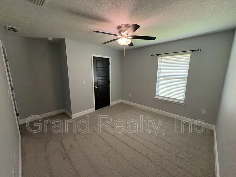 6264 Pineapple Dr — Photo 28