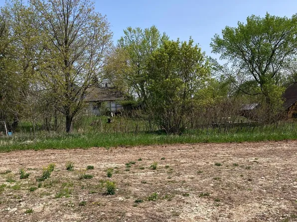 25434 Quinlan Ave, Lindstrom, MN 55045