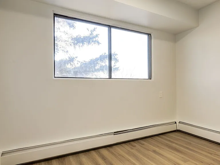 10500 45th Ave NW — Photo 10