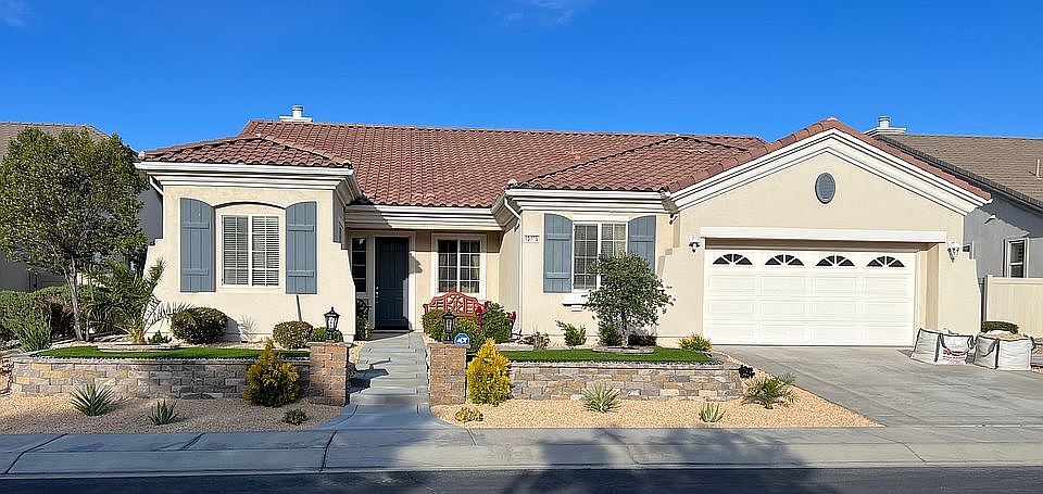 1st image of 10325 Daylily St