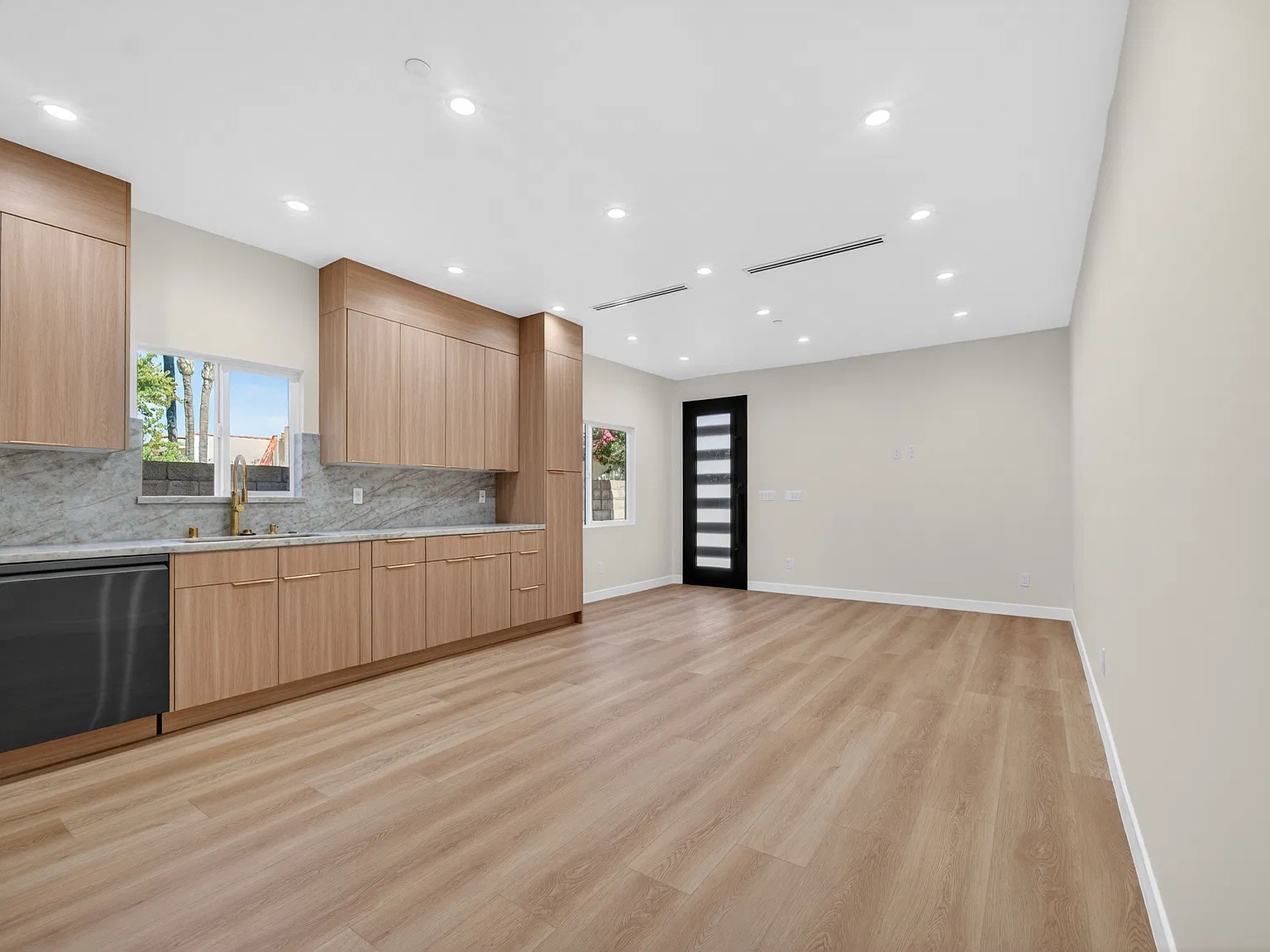 20740 Bermuda St — Photo 4