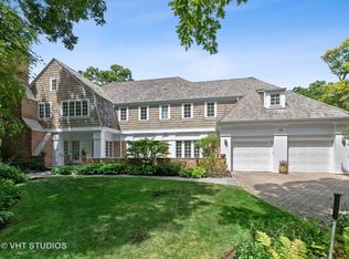 375 Woodland Rd, Highland Park, IL 60035