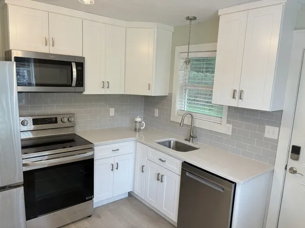 1123 White Oak Dr, Athens, GA 30606