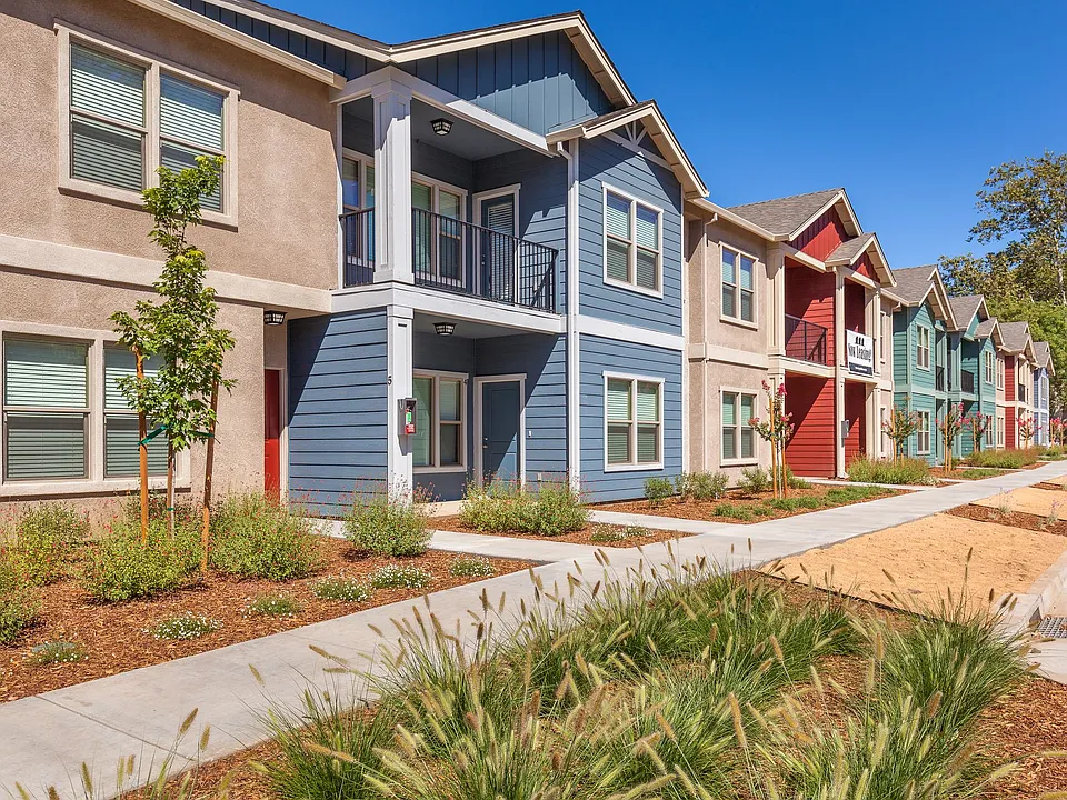 Located In South Chico! Uptown Place Apartments