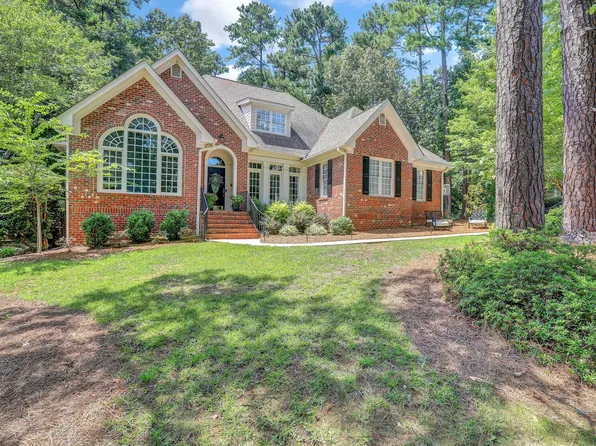 5004 Sunset Forest Cir, Holly Springs, NC 27540