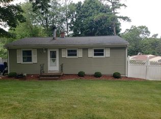 108 Regal St, Springfield, MA 01118