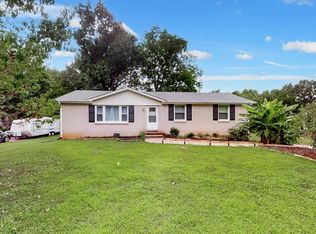 405 Andrew Dr, Clarksville, TN 37042