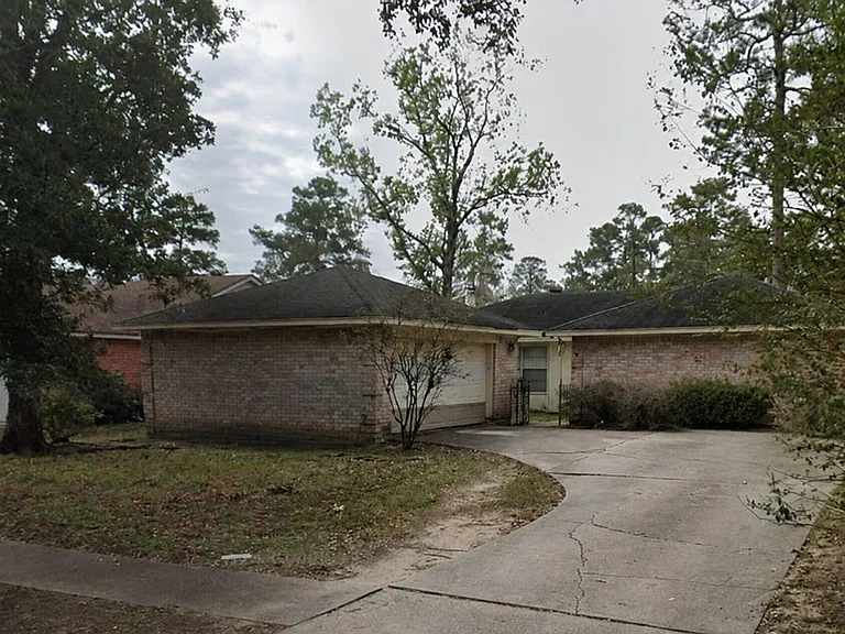 22603 Millgate Dr — Photo 1