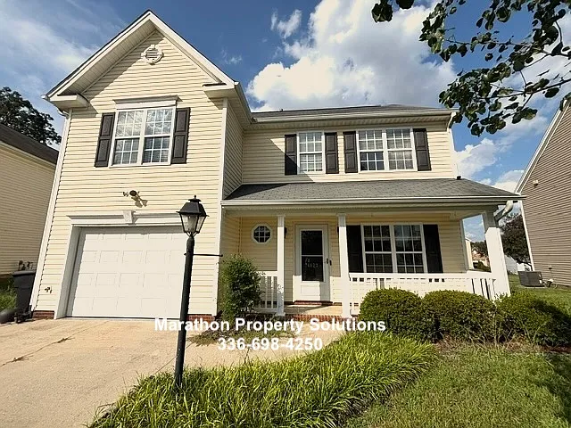 4427 Parkcrest Cir