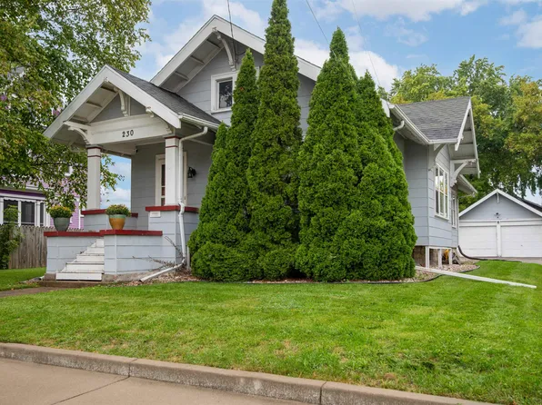 230 E Irving Ave, Oshkosh, WI 54901