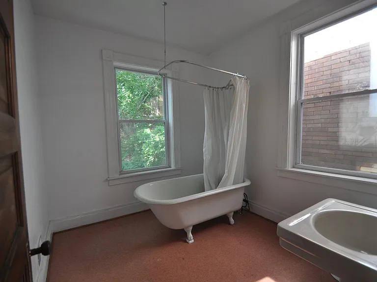 5412 Black St — Photo 19