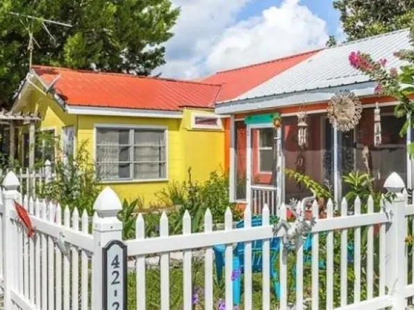 422 Carlton Ave Unit 2, Lanark Village, FL 32323