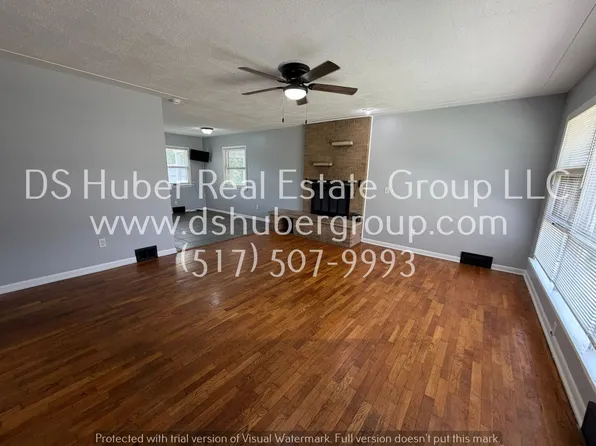 5621 Taffy Pkwy, Lansing, MI 48911
