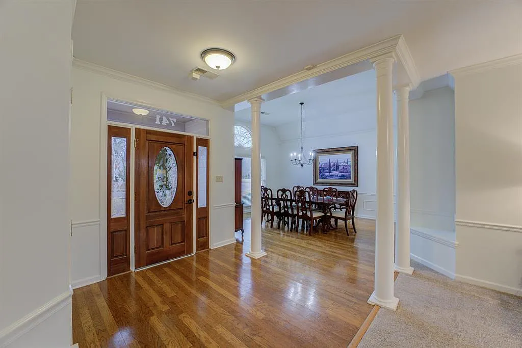 4 bed, 3150 sqft, $2,995 — Photo 3