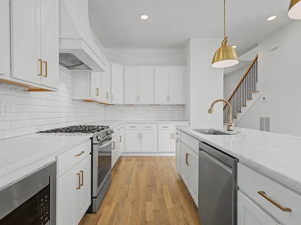 1909 15th Ave N Unit A, Nashville, TN 37208