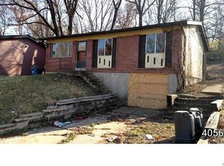 7480 Blanding Dr, Saint Louis, MO