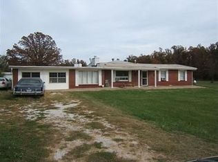 10228 N Richland Rd, Brighton, MO 65617