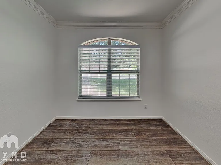 2809 Winding Shore Ln — Photo 12