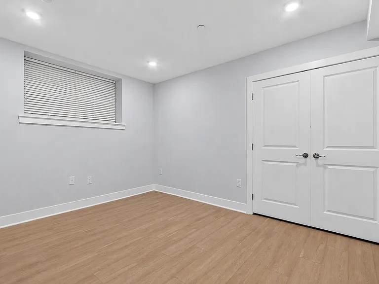 822 N 40th St — Photo 35