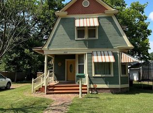 620 E Main St, Cherryvale, KS 67335