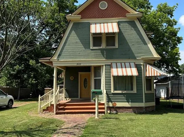 620 E Main St, Cherryvale, KS 67335