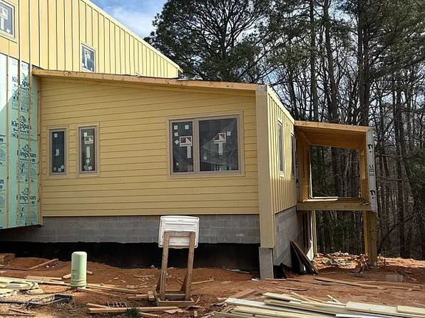 3844 Rivermont Rd, Durham, NC 27712