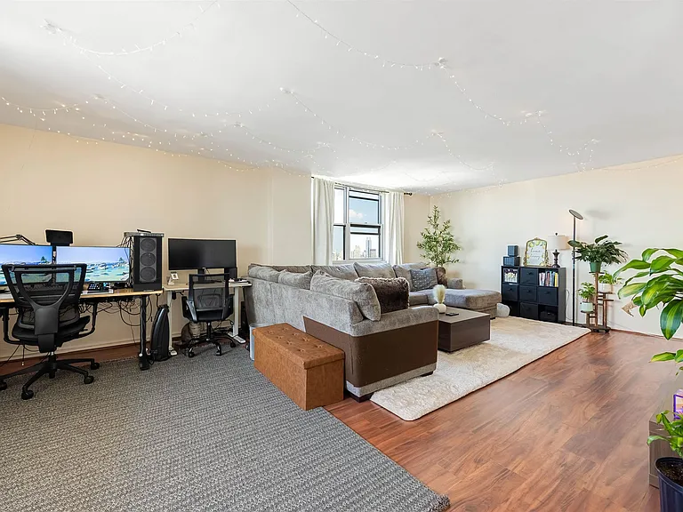 6040 Boulevard East #30B — Photo 4