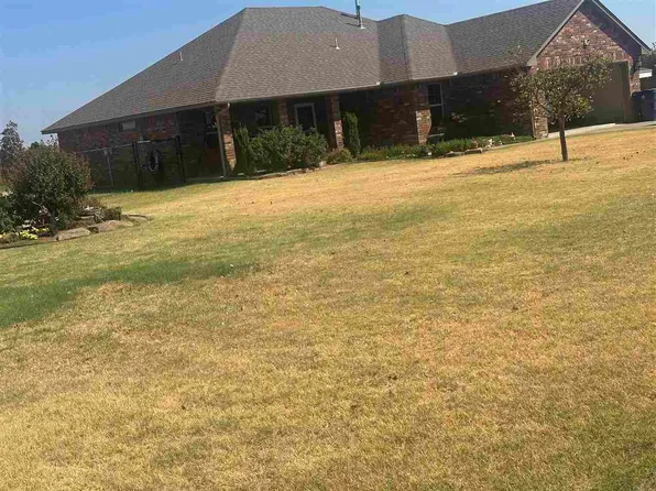 1880 Ken Dr, Guthrie, OK 73044