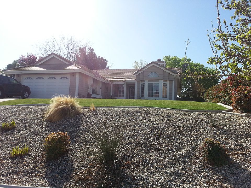1st image of 17995 Pebble Beach Dr