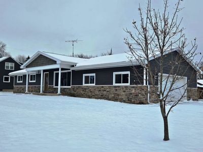 701 W Main St, Hortonville, WI, 54944